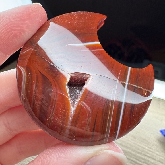 Red Jasper Shaped Crescent Moon with Drizy. - Picture 1 of 2